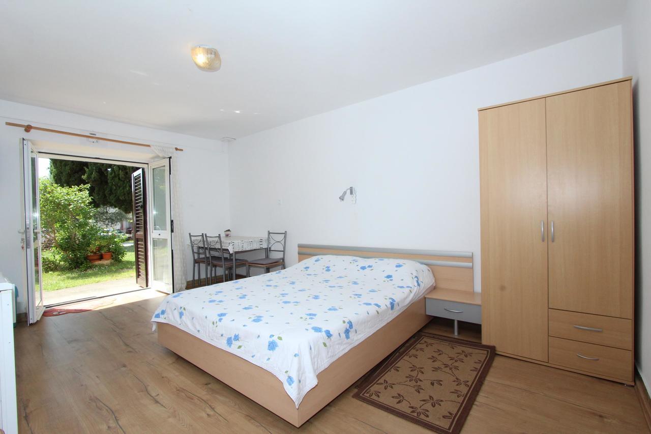 Apartments Rosanna Rovinj Exterior foto